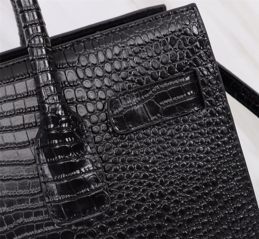 C8763 ✨ Small crocodile pattern🌴🌴🌴 Super popular accordion bag[Strong]💧💧 High quality to win customers👑 YSL Saint Laurent 🐊 Features imported crocodile pattern🐊 Code: 7107. Original hardware🐊 Whether it’s the leather material, hardware components, stitchi — image 7