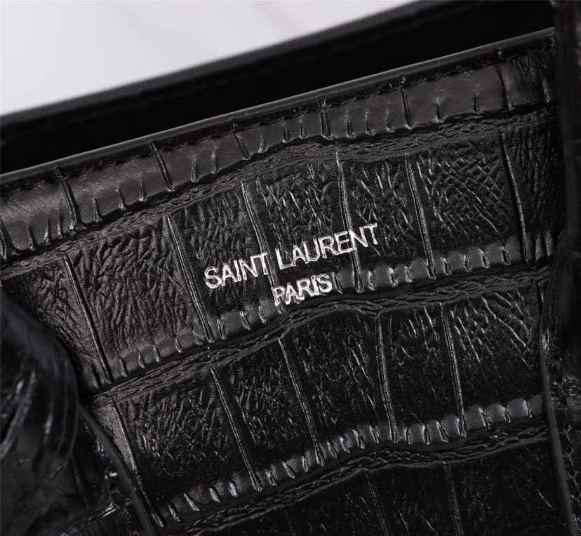 C8765 ✨ Big crocodile pattern🌴🌴🌴 Super popular organ bag[Strong]💧💧 High quality to win customers👑 YSL Saint Laurent 🐊 Features imported crocodile pattern🐊 Code: 7107. Original hardware🐊 Whether it’s the leather material, hardware, stitching, edges, or des — image 5