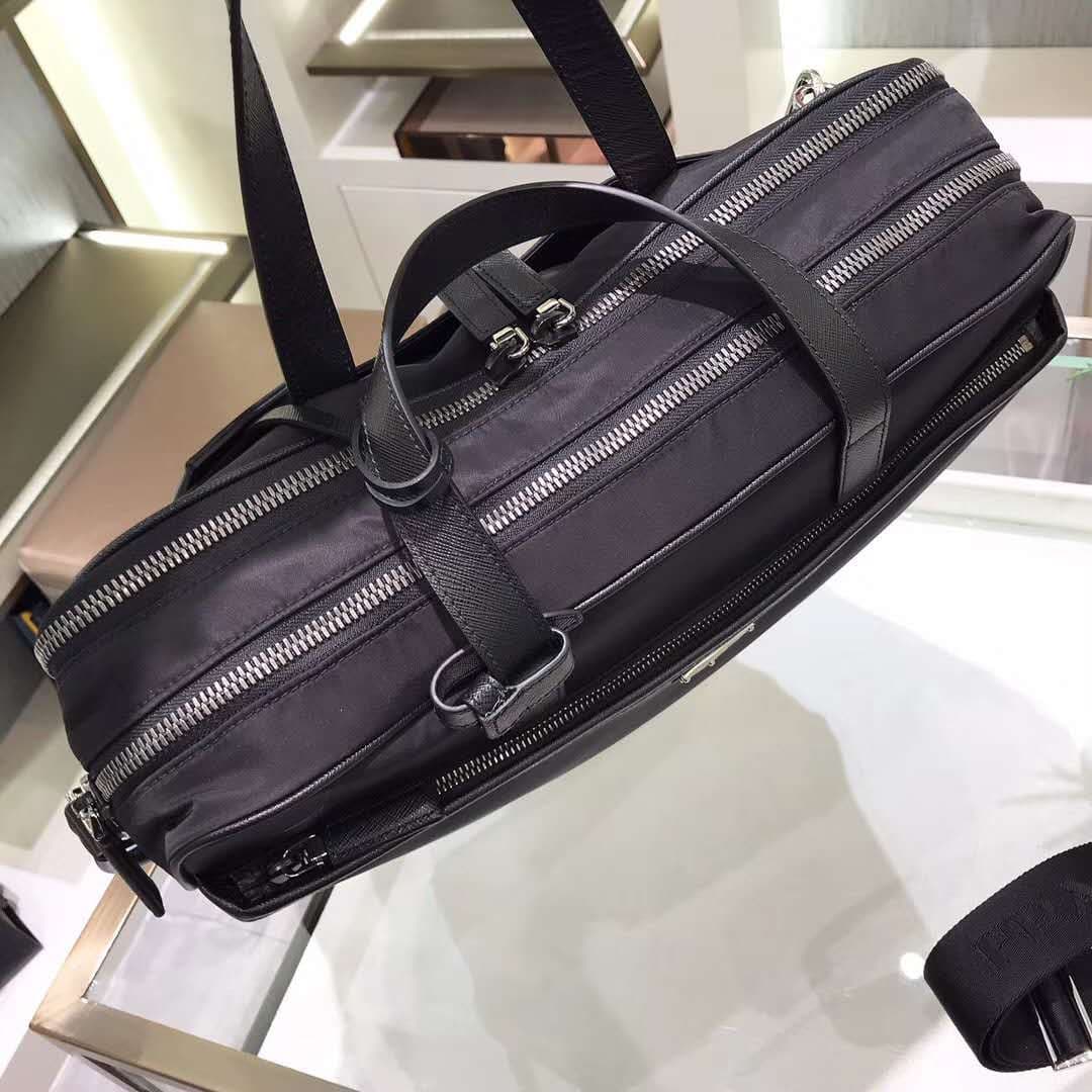 C6975 🎉 Exclusive release 🎉 2VE015 multi-functional briefcase/backpack 👍👍 Made of imported nylon material and Saffiano cross-stitched leather; detachable, adjustable nylon straps; external zipper for laptop, pockets on the back; the double shoulder strap  — image 3
