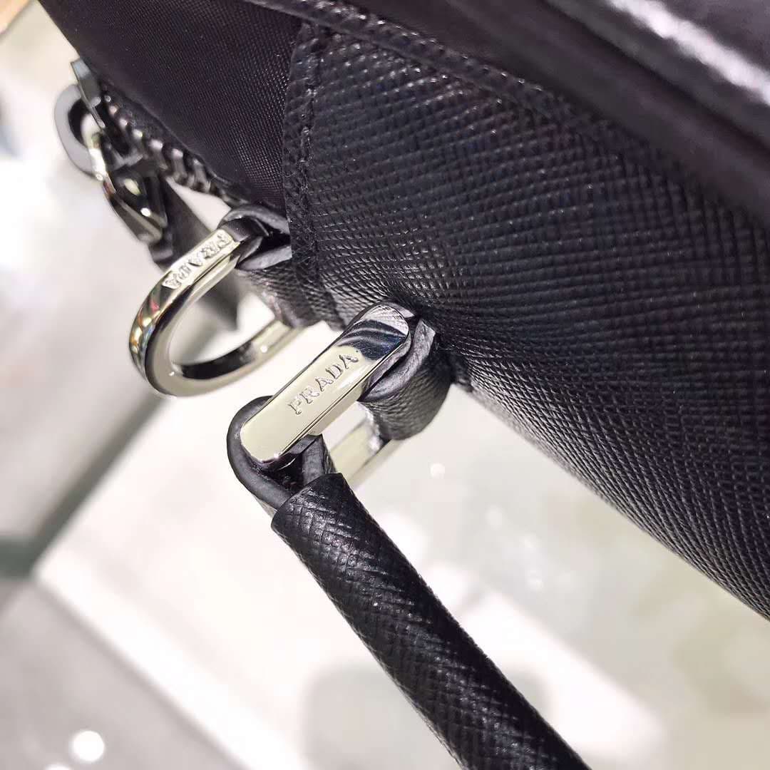 C6975 🎉 Exclusive release 🎉 2VE015 multi-functional briefcase/backpack 👍👍 Made of imported nylon material and Saffiano cross-stitched leather; detachable, adjustable nylon straps; external zipper for laptop, pockets on the back; the double shoulder strap  — image 5