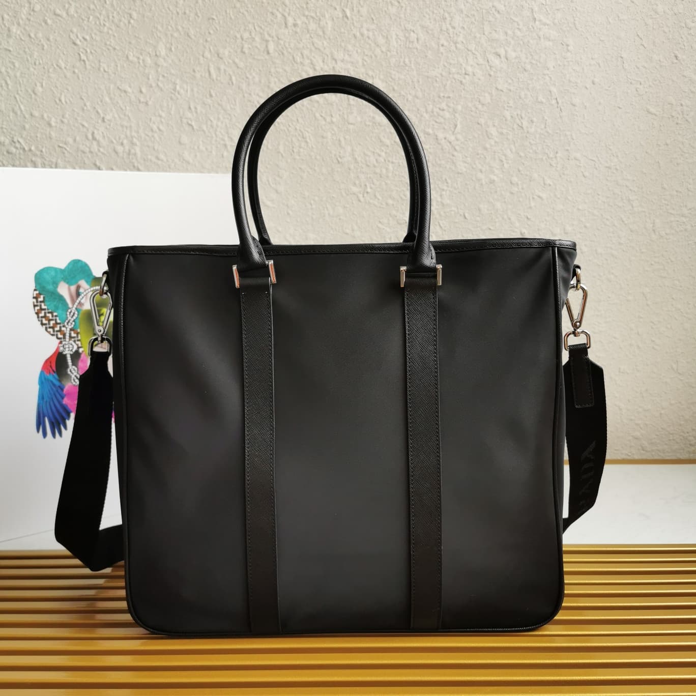 C6981 [Top-quality original product] 🎉 Exclusive release 🎉 2VG034, 2020 – the latest shopping bag of the year 😘😘 This nylon tote bag features a minimalist design style, giving it a modern look. It’s made from imported nylon fabric combined with Saffiano c — image 5
