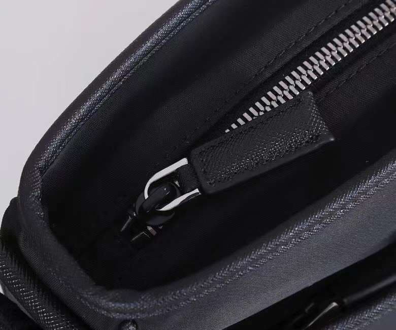 C6932 Batch: 2VH797! [Sun][Sun] New nylon crossbody bag 😝 Available at the official store website 😝 Same quality as that of the official store 👿 High-quality material imported from Korea – the parachute-like fabric is highly waterproof; original nylon lin — image 7