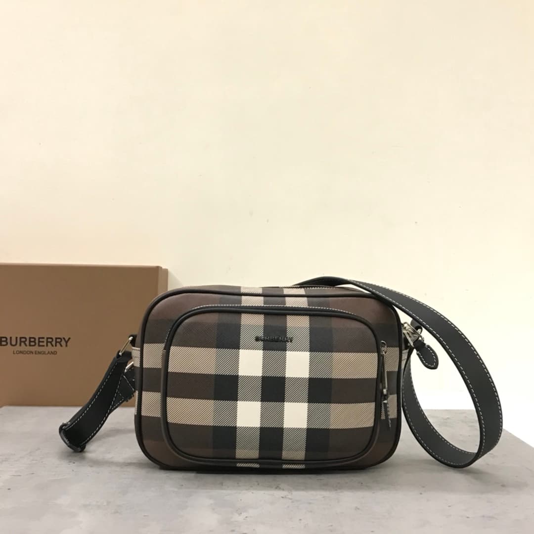 C8236 6088 – A new model camera bag from the B brand, crafted from eco-friendly plaid canvas. This eco-friendly fabric is made using renewable resources; compared to traditional coated canvas, it requires less water and produces fewer carbon dioxide emiss — image 1
