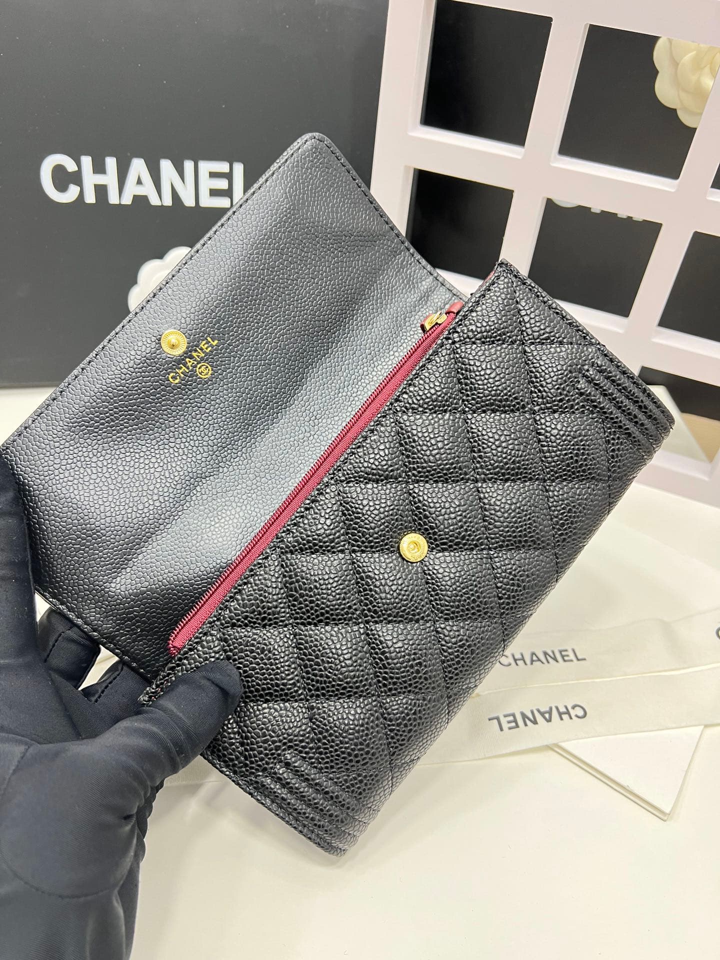 C372 Upgraded version 💋 Leboy collection: small granular ball-textured cowhide and sheepskin leather with gold/silver buttons. Chanel 🆕 new colors. A long wallet with two-fold clasp.[得意][得意] High-quality original items: exquisite lock clips and intricate  — image 7