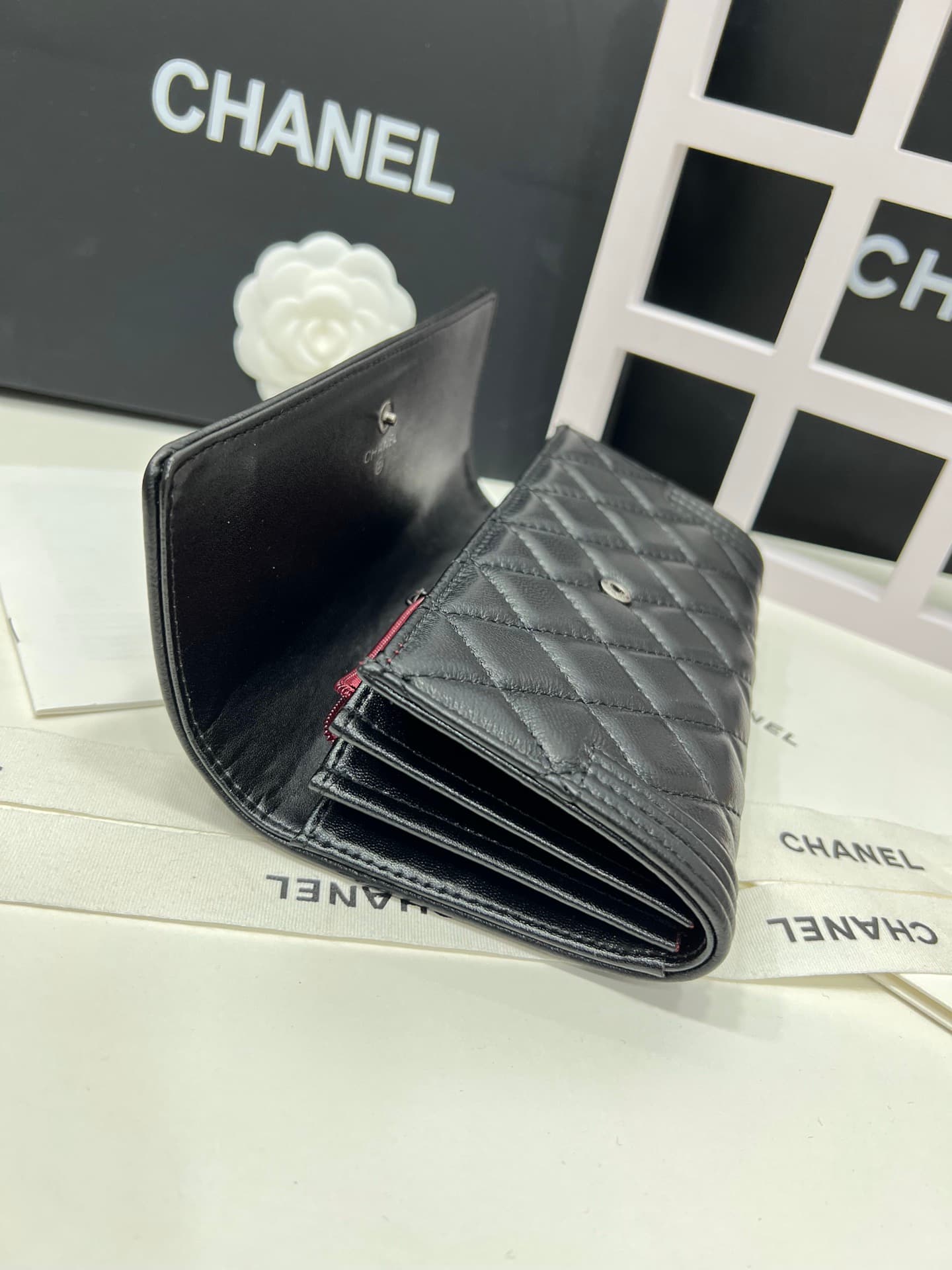 C370 Upgraded version 💋 Leboy collection: small granular ball-textured cowhide and sheepskin material, gold and silver buttons. Chanel 🆕 new colors. A zipper-pull long wallet.[得意][得意] High-quality original items: delicate locks, exquisite stitching. 8 zip — image 6