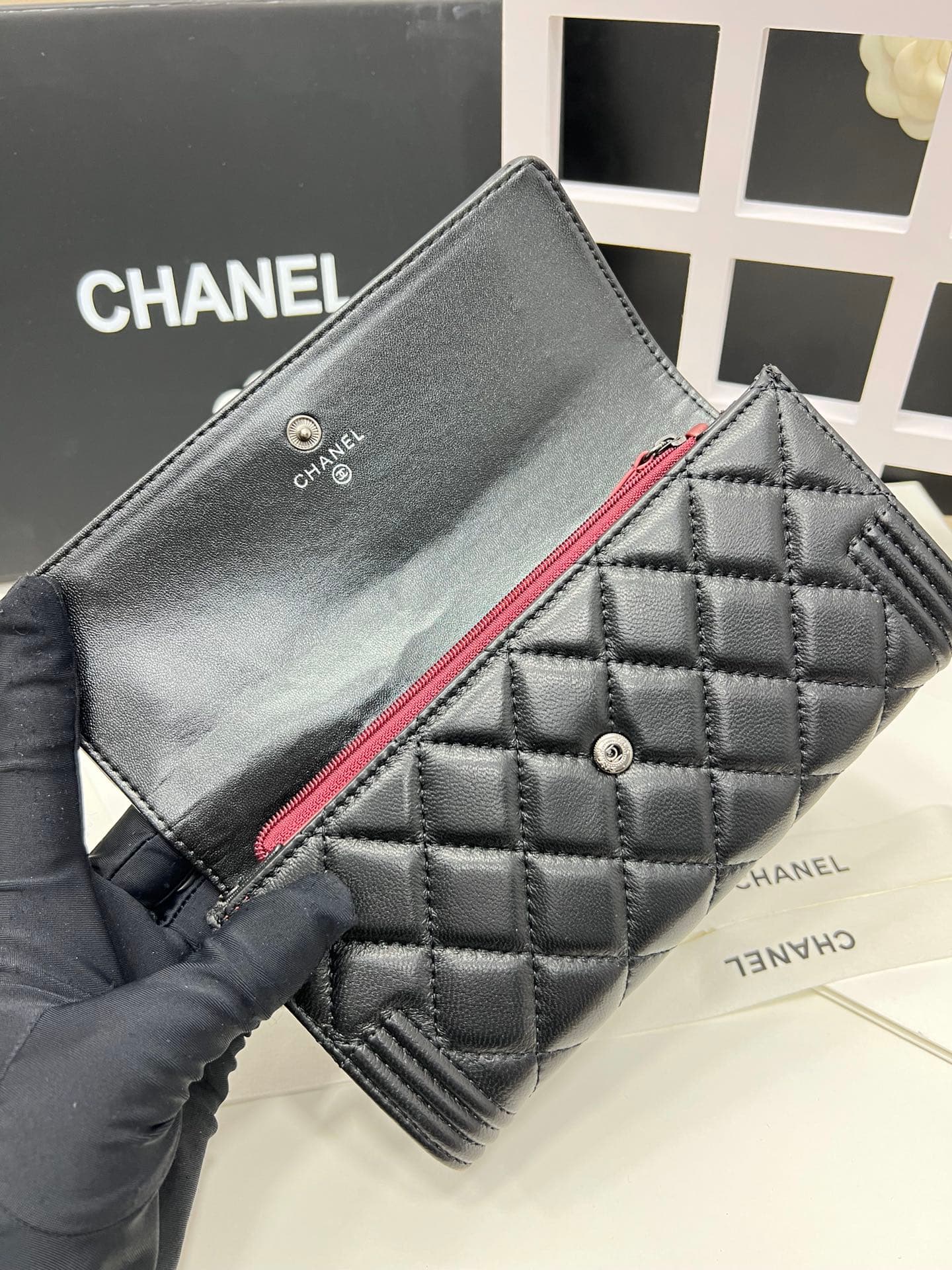C370 Upgraded version 💋 Leboy collection: small granular ball-textured cowhide and sheepskin material, gold and silver buttons. Chanel 🆕 new colors. A zipper-pull long wallet.[得意][得意] High-quality original items: delicate locks, exquisite stitching. 8 zip — image 7