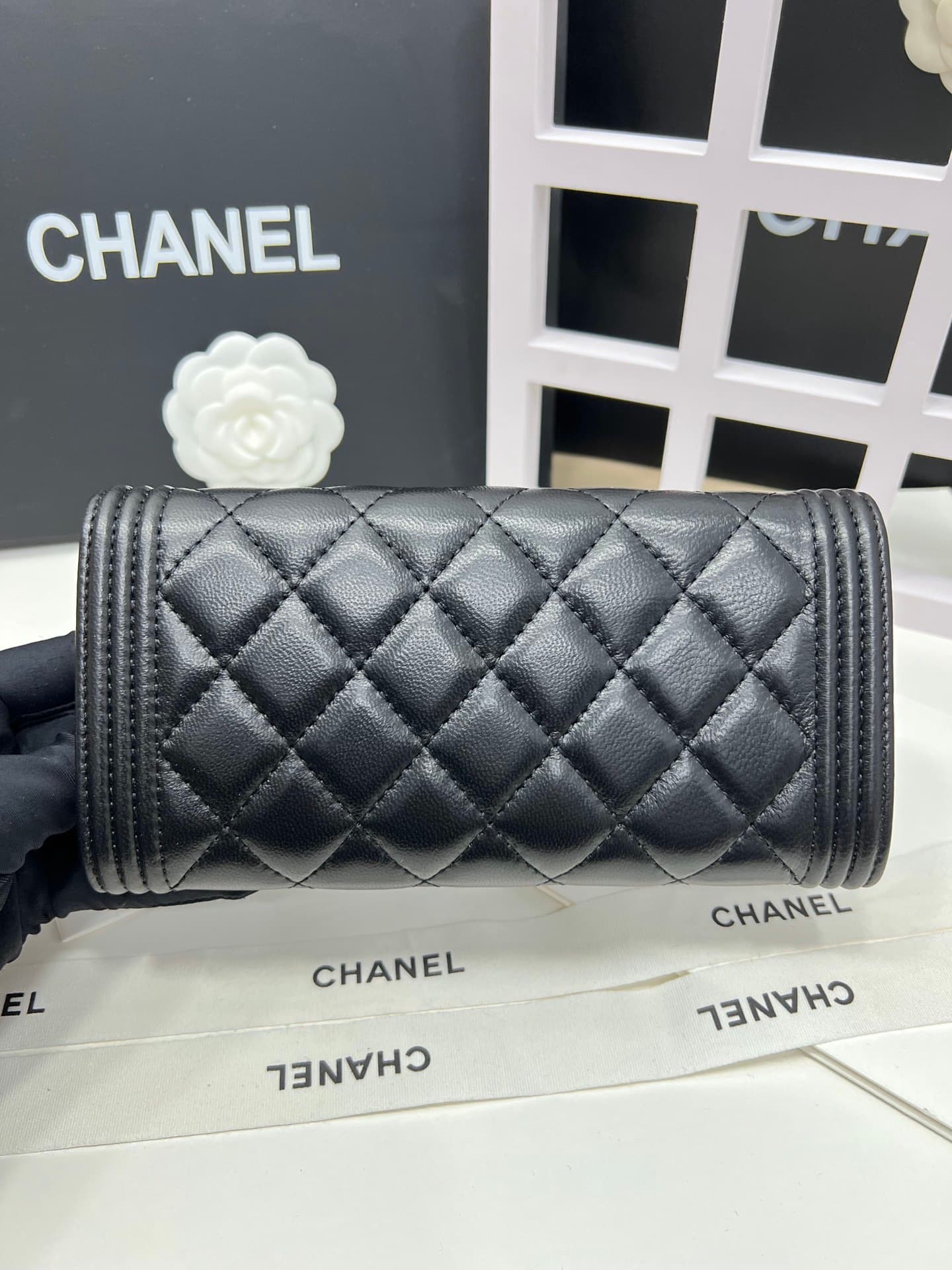 C370 Upgraded version 💋 Leboy collection: small granular ball-textured cowhide and sheepskin material, gold and silver buttons. Chanel 🆕 new colors. A zipper-pull long wallet.[得意][得意] High-quality original items: delicate locks, exquisite stitching. 8 zip — image 4