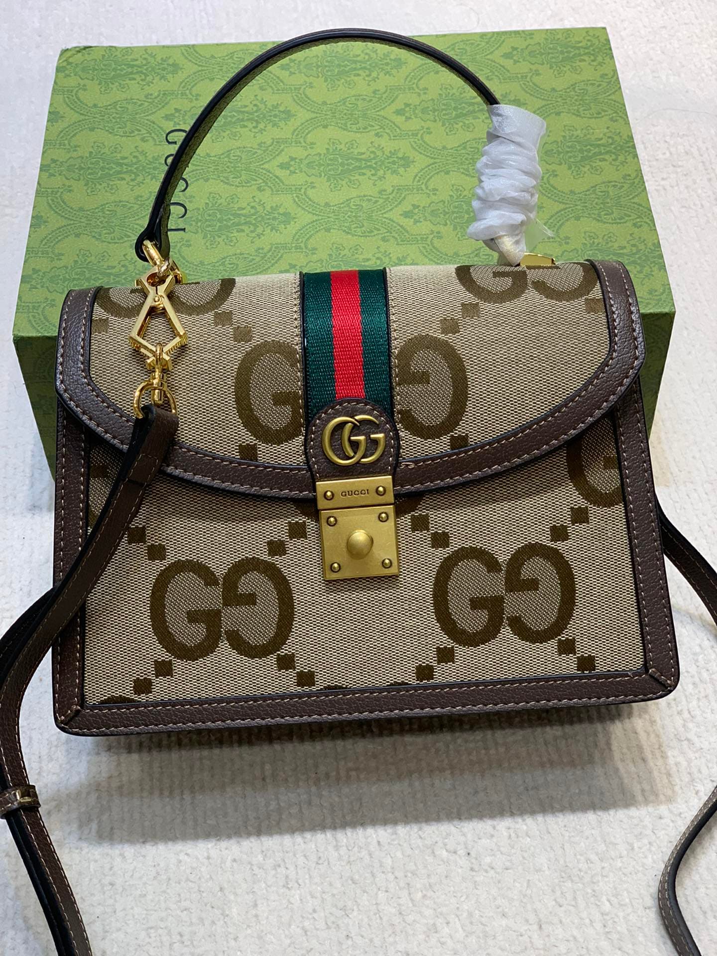 C3999 🔥🆕 New products are being released 👏🔥 Ophidia collection – super-sized mini handbags 👜 The “Gucci March” new fashion series kicked off its fashion show on Hollywood Boulevard. This is the first offline fashion event held by the brand since 2020 in 2 — image 1