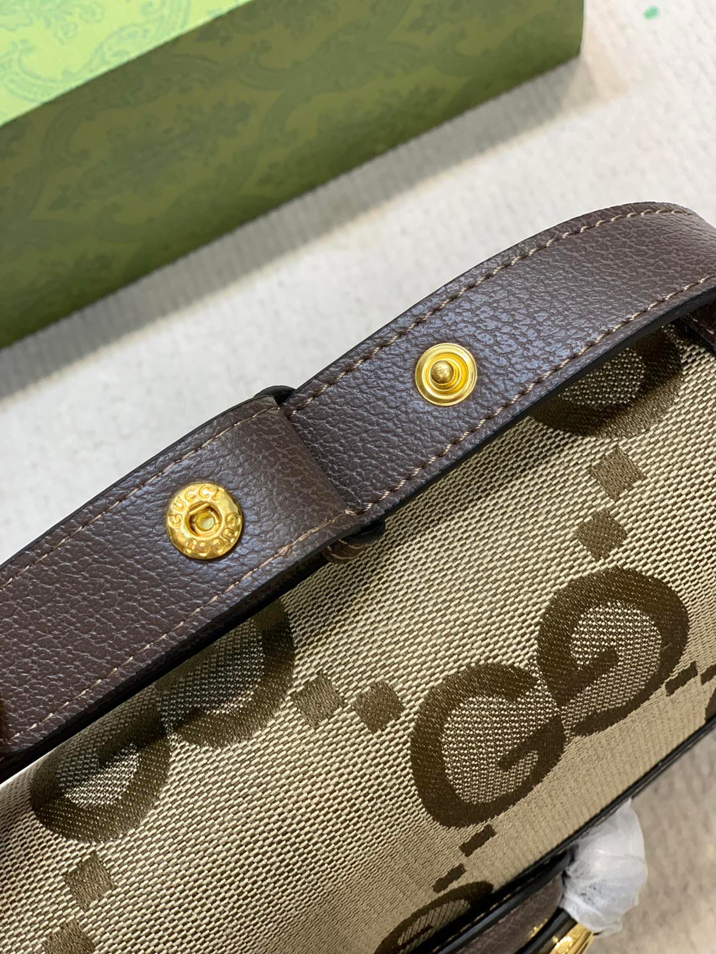 C3981 Ma'an’s “Aria – Fashion Anthem” collection reinterprets classic elements using modern techniques. Bamboo motifs are one of Gucci’s iconic elements, which have appeared in various collections since the 1990s. After more than eighty years of evolution — image 7
