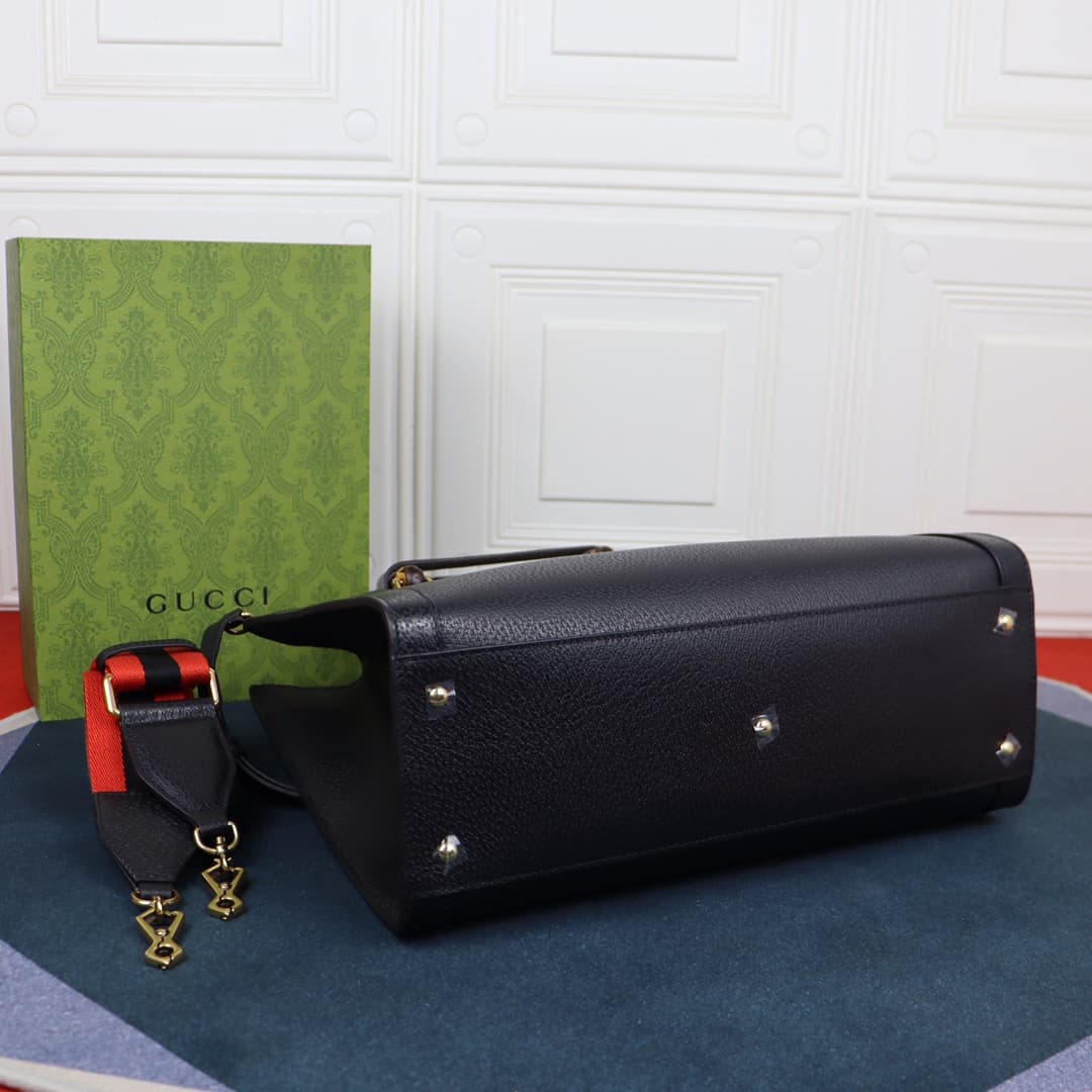 C4039 Produced by Gucci! Original leather material, model number 678842. Aria – a fashionable “aria” of style. This collection reinterprets classic elements using modern techniques. The bamboo motif is one of Gucci’s iconic elements; it has appeared in va — image 4