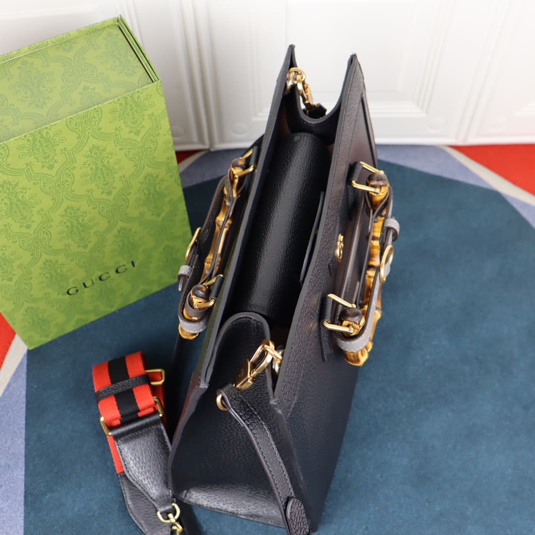 C4039 Produced by Gucci! Original leather material, model number 678842. Aria – a fashionable “aria” of style. This collection reinterprets classic elements using modern techniques. The bamboo motif is one of Gucci’s iconic elements; it has appeared in va — image 7