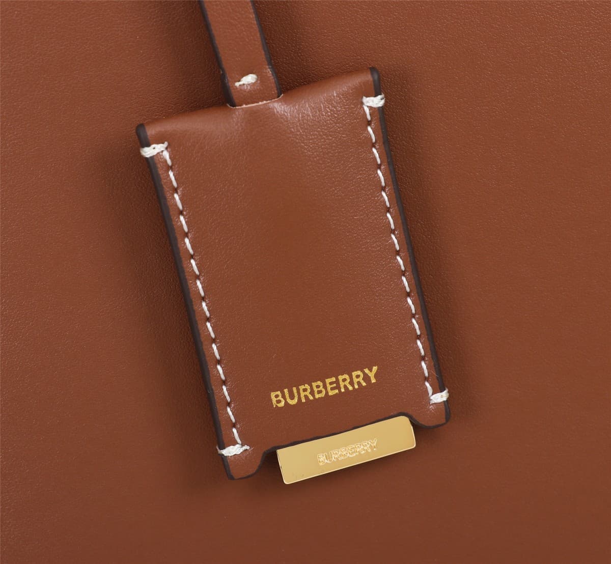 C49 🔥🔥B brand’s tote bags feature ample space. Made from high-quality Italian tanned leather.[Color] Decorative details with a shiny finish; T/B exclusive logos, along with mirror pendants covered in leather. 34 x 14 x 28cm, 2088 — image 5