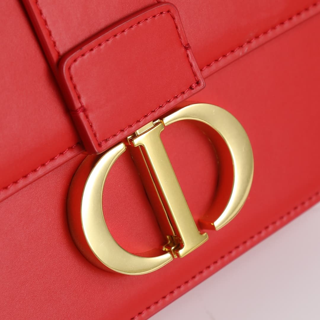 C1822 New models are being shipped – available immediately!! Dior — image 4