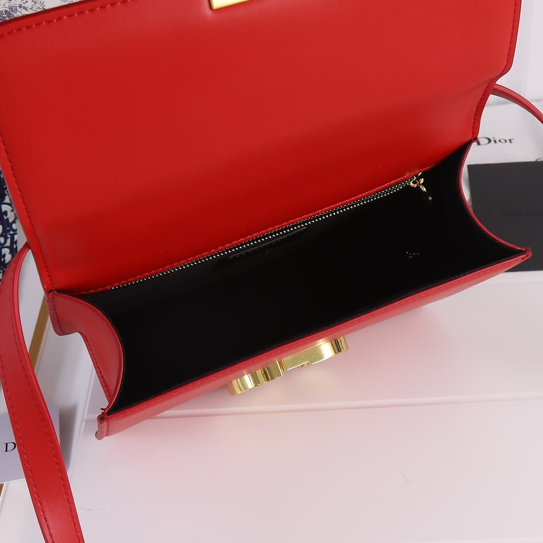 C1822 New models are being shipped – available immediately!! Dior — image 8