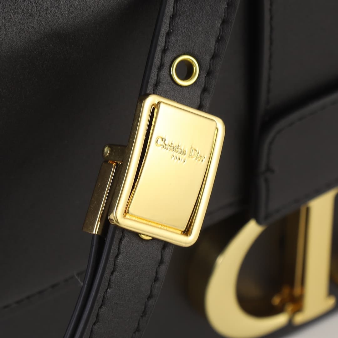 C1821 New models are being shipped – in stock!! Dior — image 6