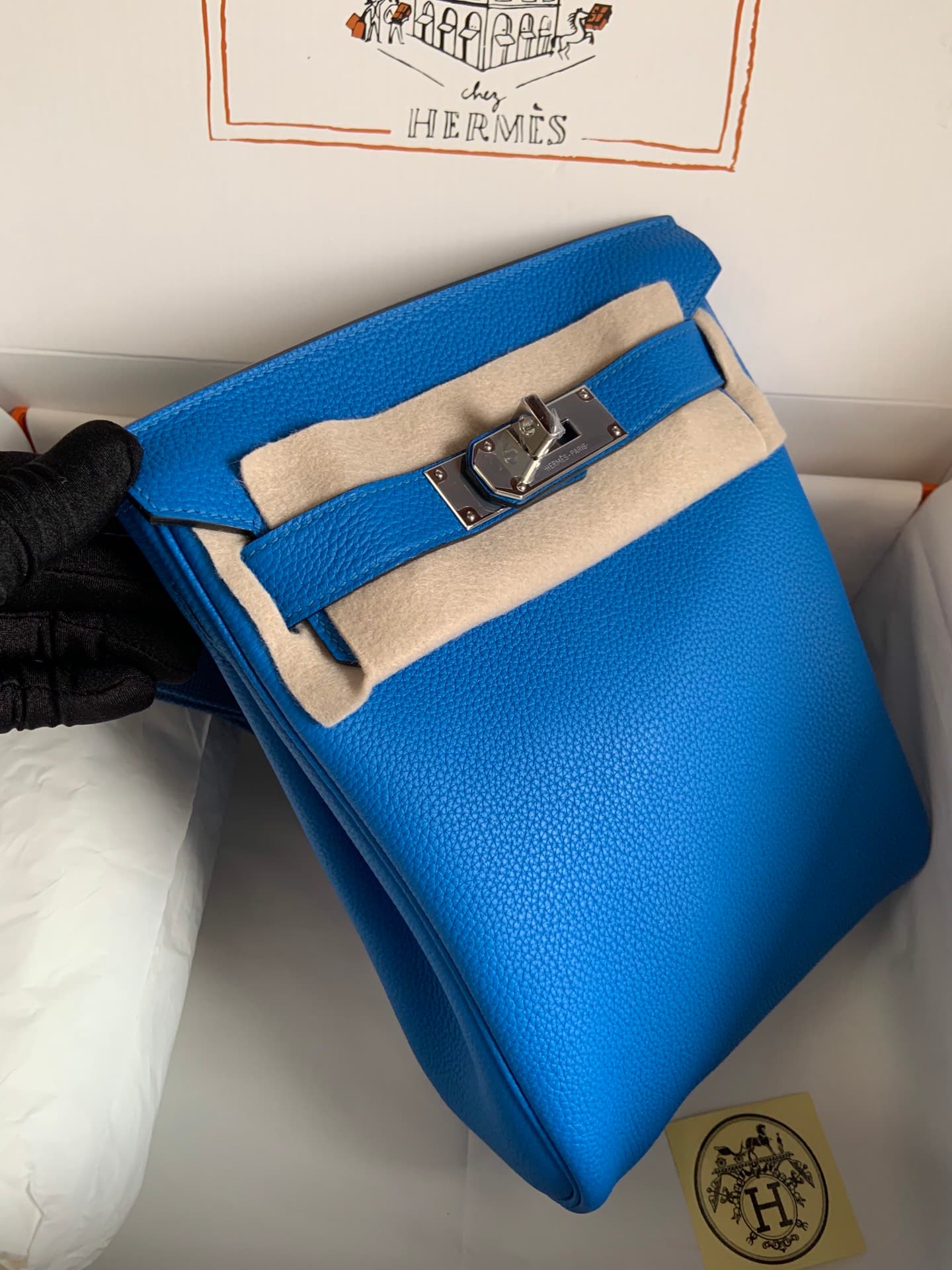 C4842 Here comes Hermès’ most handsome bag! — image 4