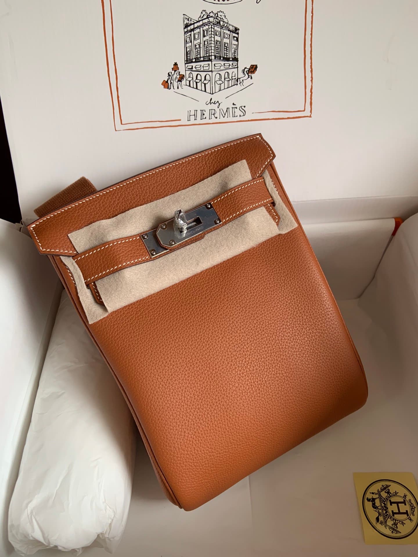 C4874 The most handsome Hermès waist bag is here! — image 3