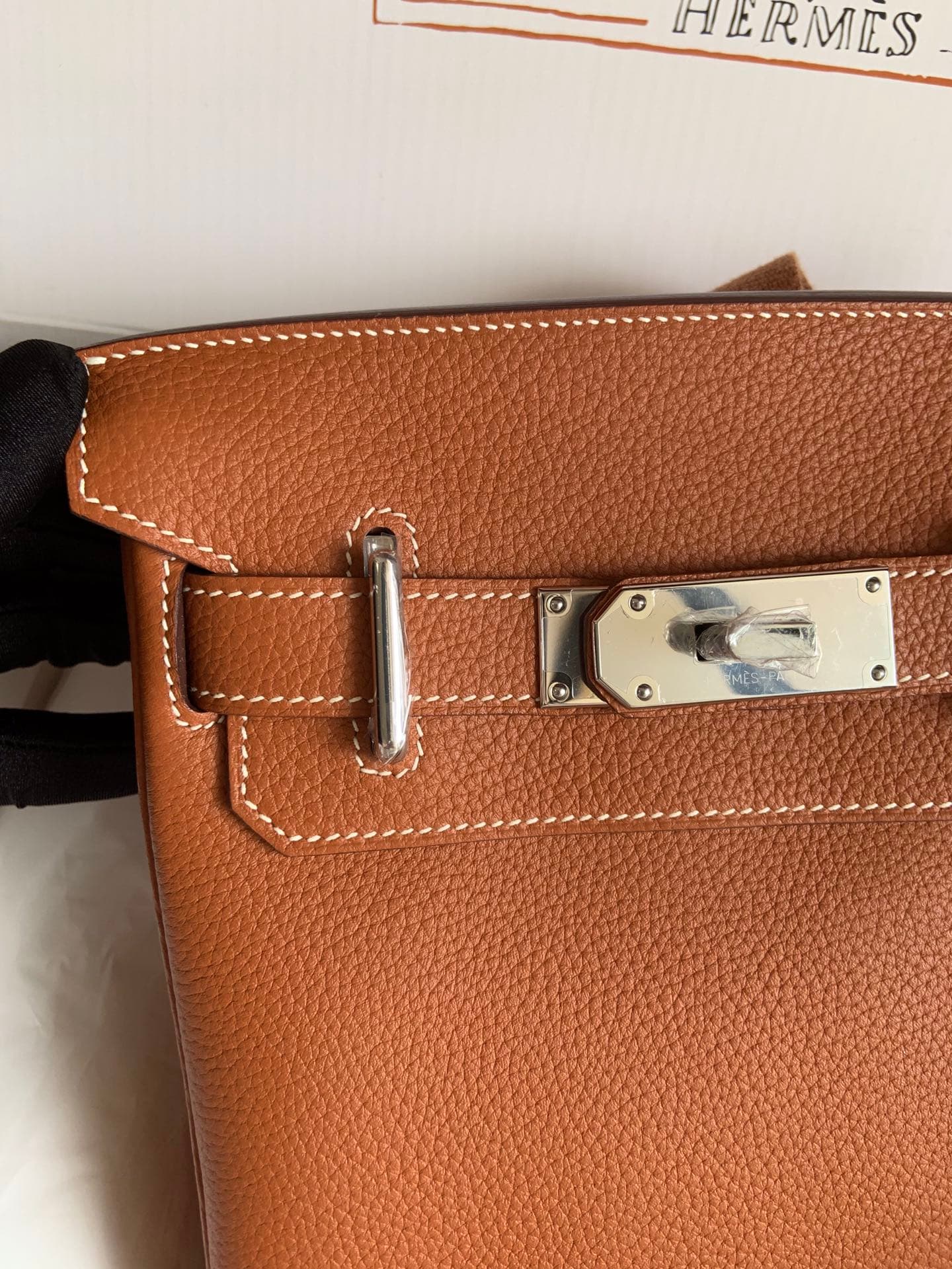 C4874 The most handsome Hermès waist bag is here! — image 6