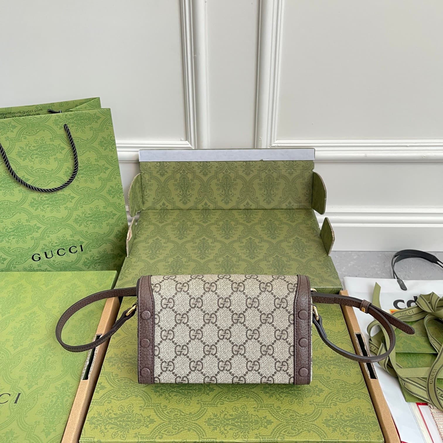 C4067 ‼️The Gucci cherry print mini handbag features designs created by Chilean cartoonist and illustrator Pablo Delcielo. This fashion collection, “Gucci’s Love March,” adds a playful touch of charm. Vibrant mysterious creatures and funky fruit character — image 5