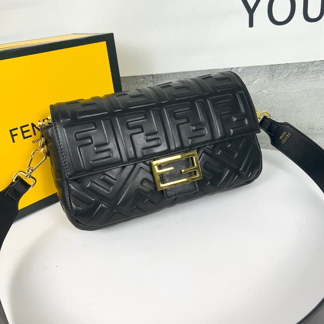 C2928 💰👑FENDI — image 2