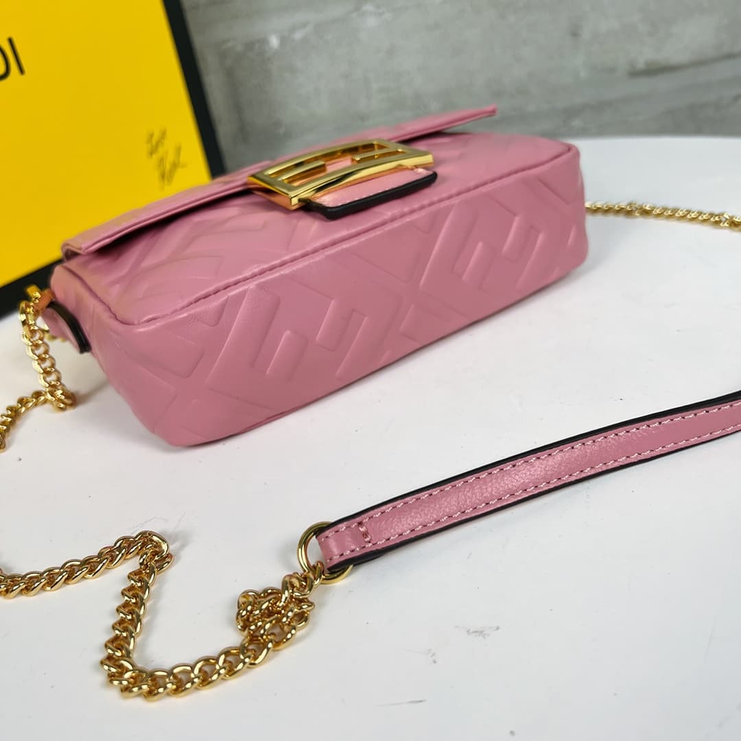 C2924 💰👑FENDI — image 4