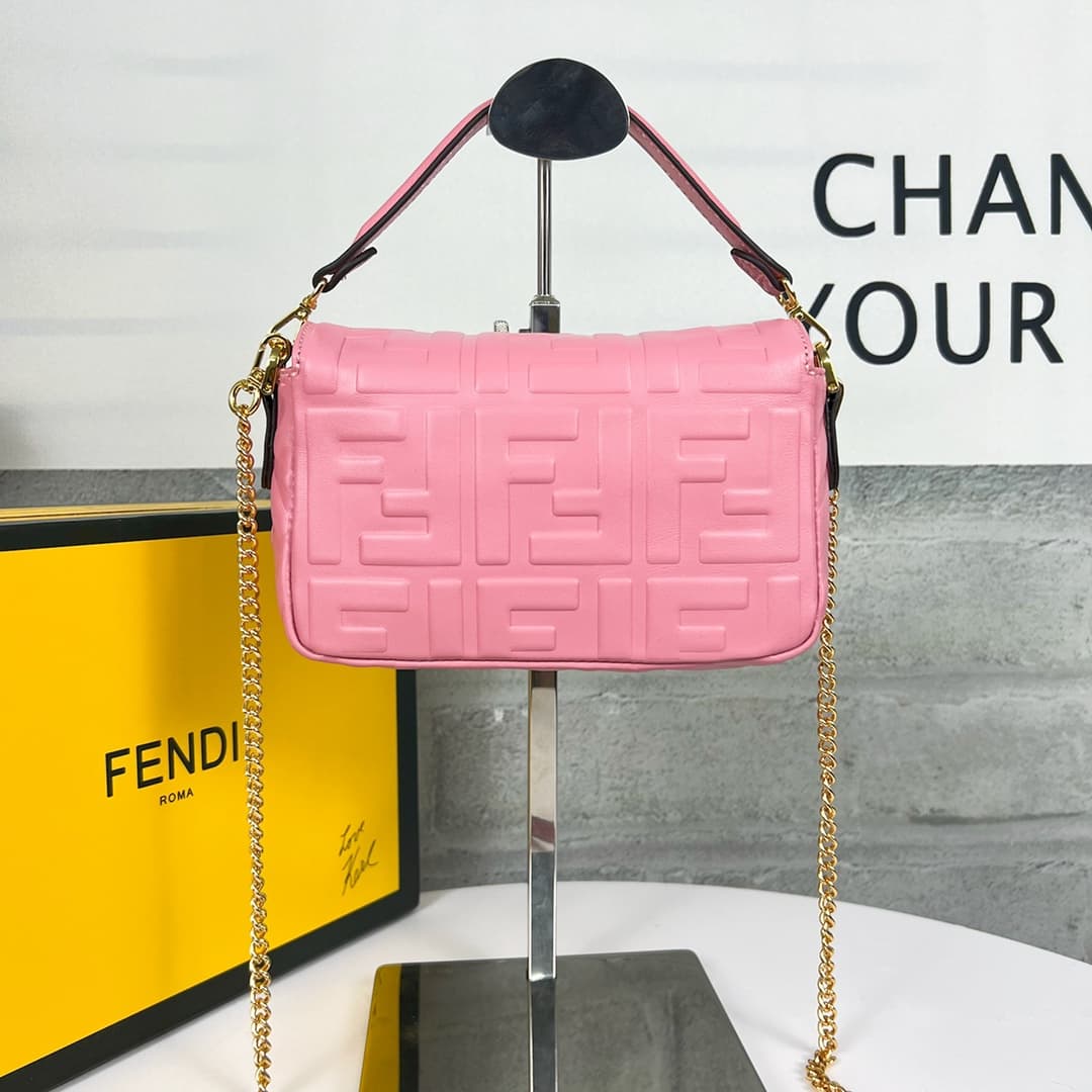 C2924 💰👑FENDI — image 2