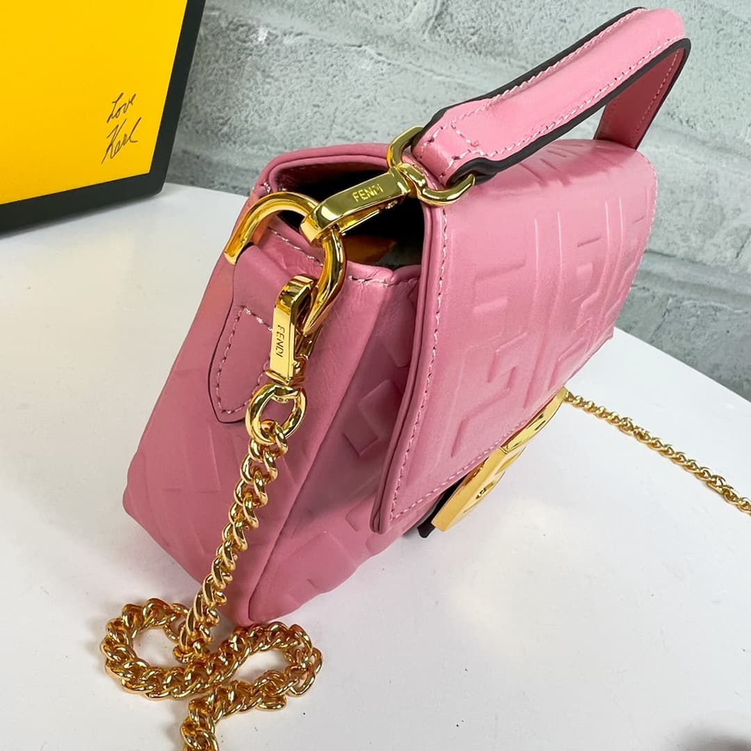 C2924 💰👑FENDI — image 5