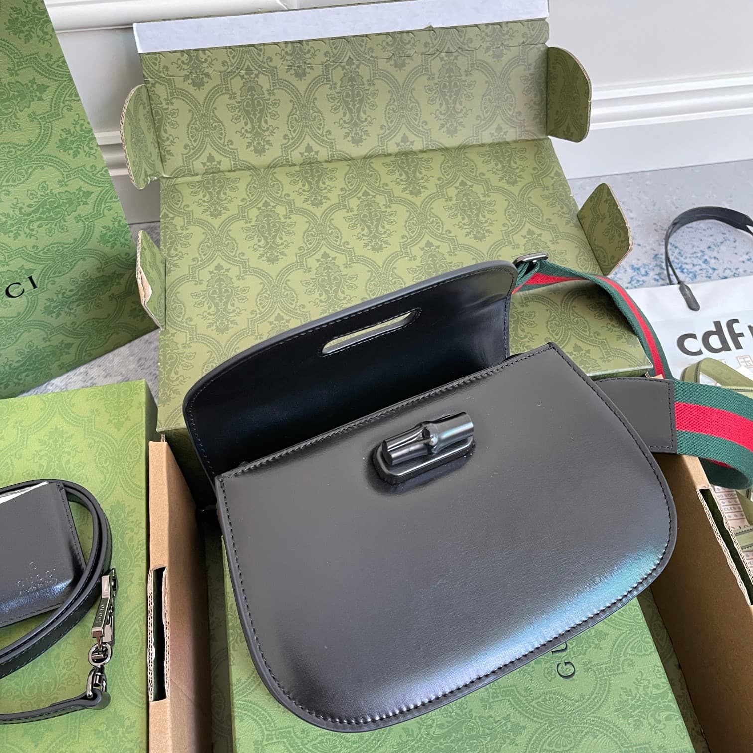 C3982 Original leather ‼️ Original leather bamboo-knit small handbag. Gucci’s “Aria – A Musical Ode” collection reinterprets classic elements using modern techniques. Bamboo-knit is one of Gucci’s iconic elements; it has appeared in various collections si — image 8