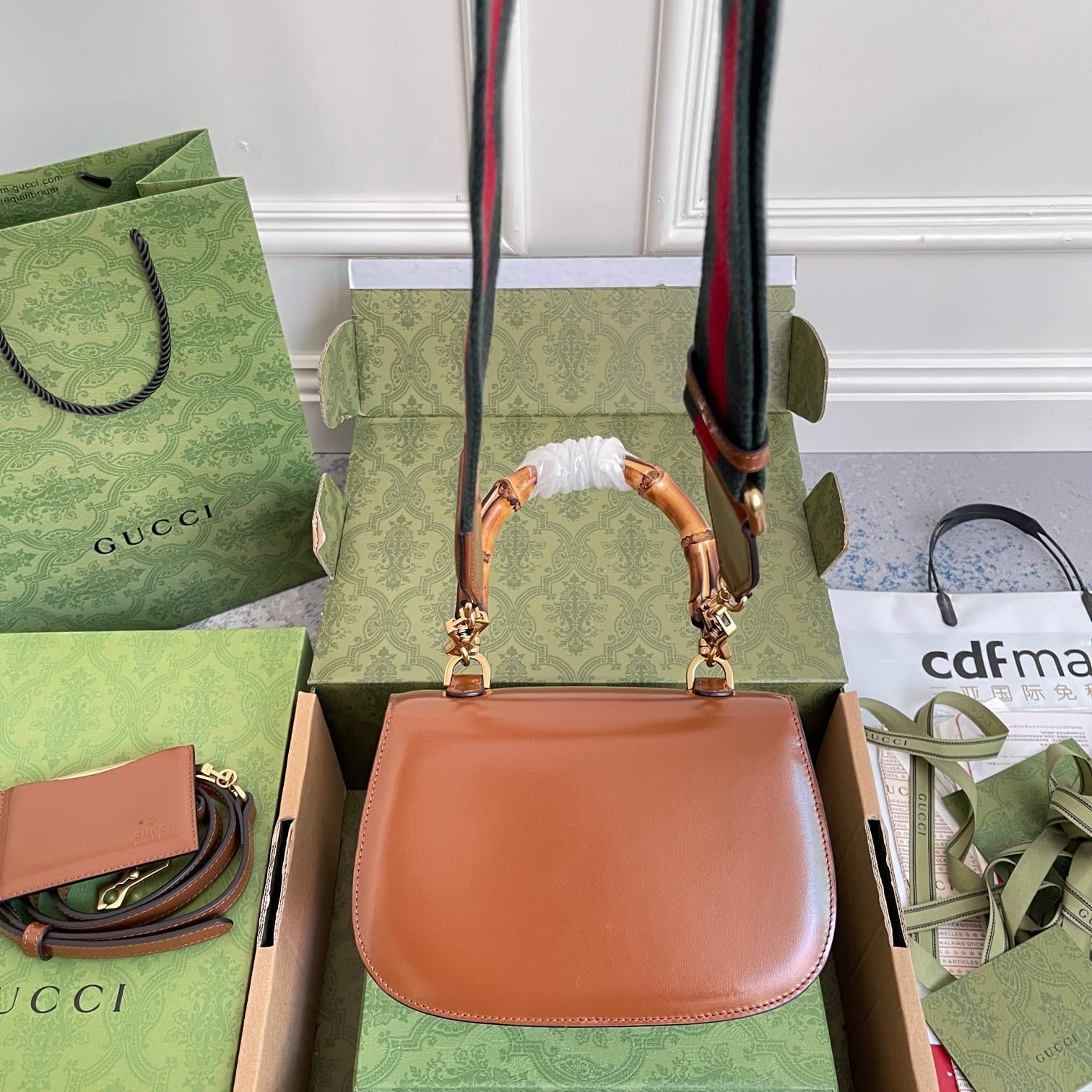 C3983 Original leather‼️ Original leather bamboo pattern small handbag. Gucci’s “Aria – Musical Melody” collection reinterprets classic elements using modern techniques. The bamboo pattern is one of Gucci’s iconic elements; it has appeared in various coll — image 5
