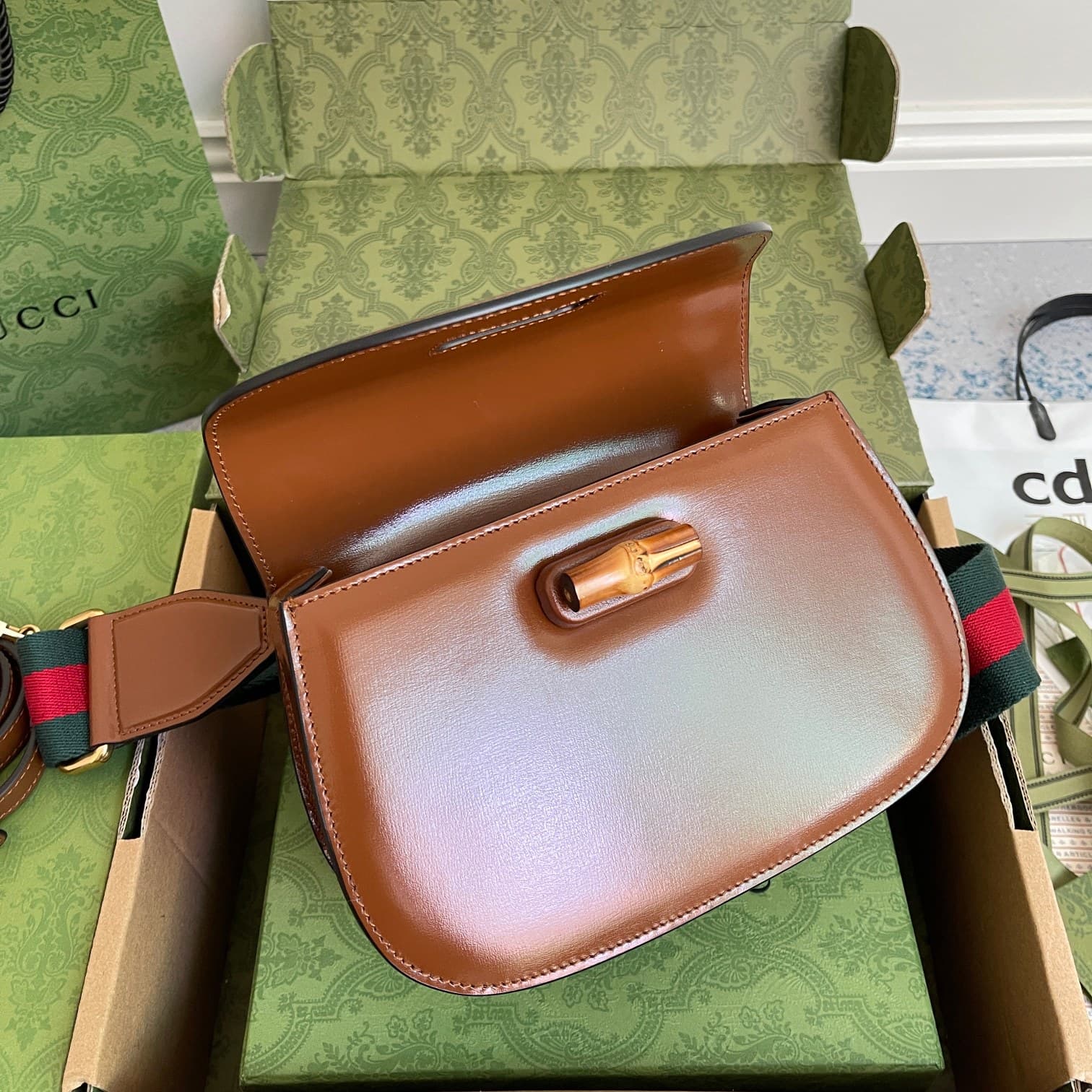 C3983 Original leather‼️ Original leather bamboo pattern small handbag. Gucci’s “Aria – Musical Melody” collection reinterprets classic elements using modern techniques. The bamboo pattern is one of Gucci’s iconic elements; it has appeared in various coll — image 8