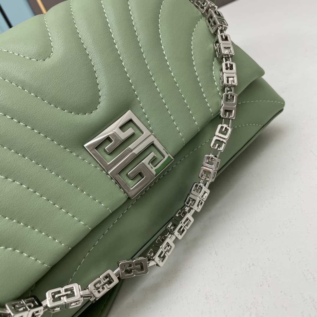 C3237 . GIVENCHY by Gucci — image 4
