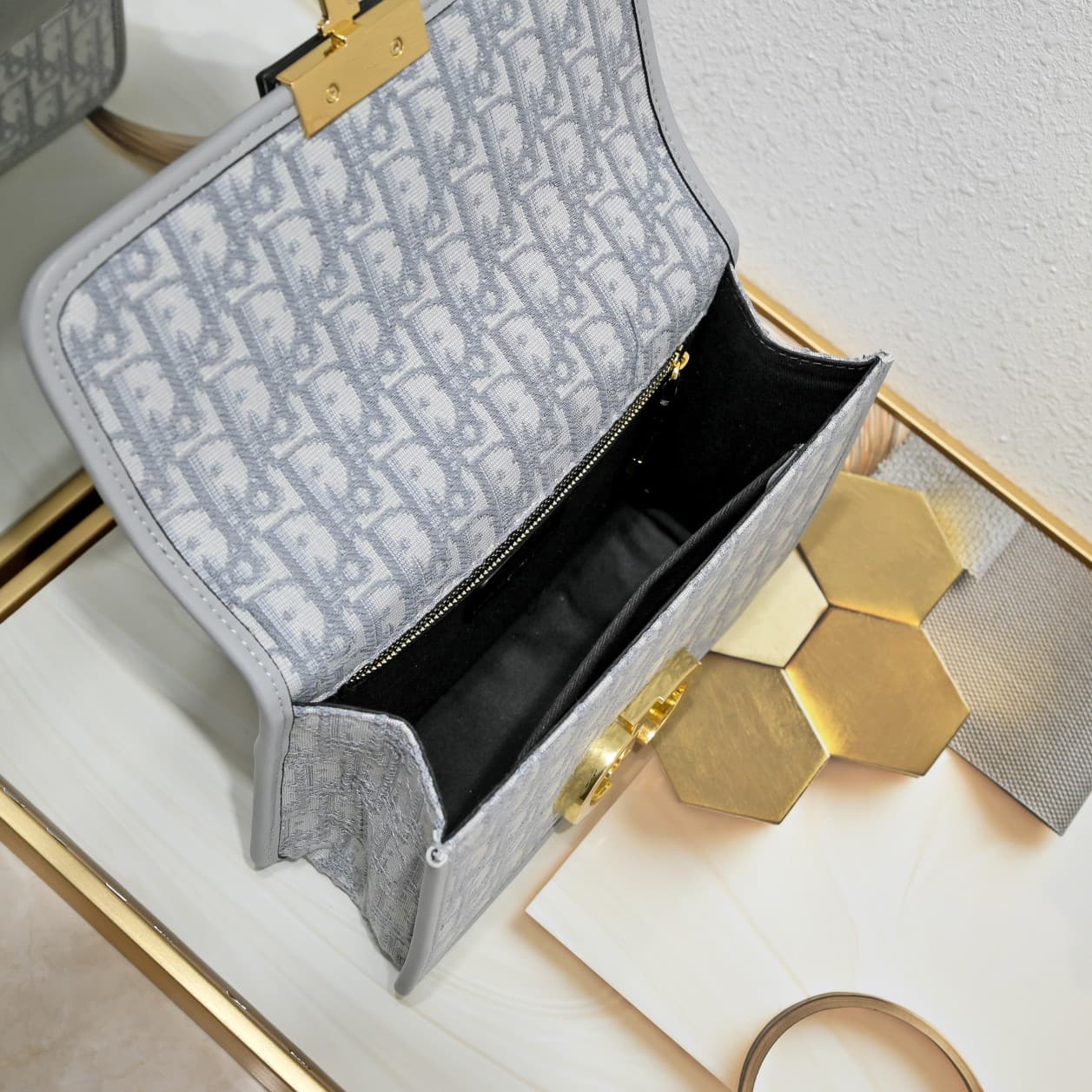 C1824 🆕【Di0r 30 Montaigne♥️Montaigne Bag】with box — image 5