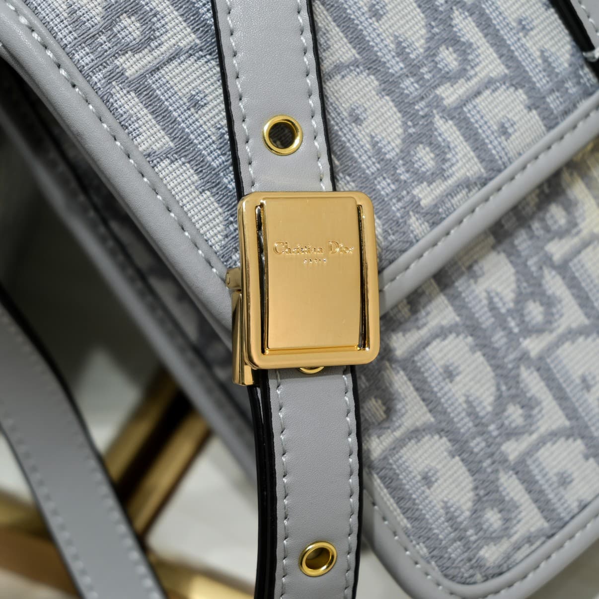 C1824 🆕【Di0r 30 Montaigne♥️Montaigne Bag】with box — image 7
