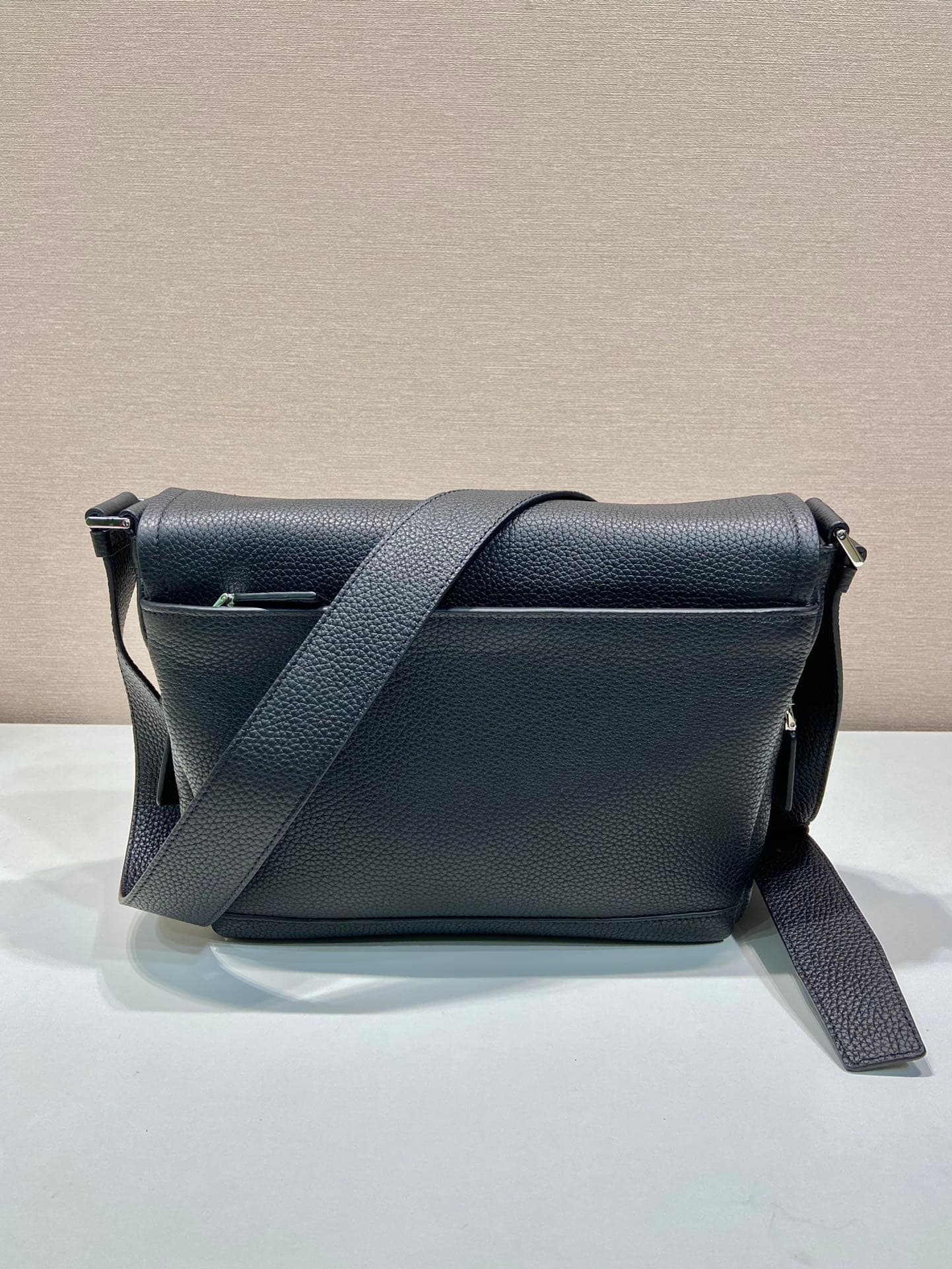 C6969 🎉New postman bag🎉2VD056🎉🎉 — image 4