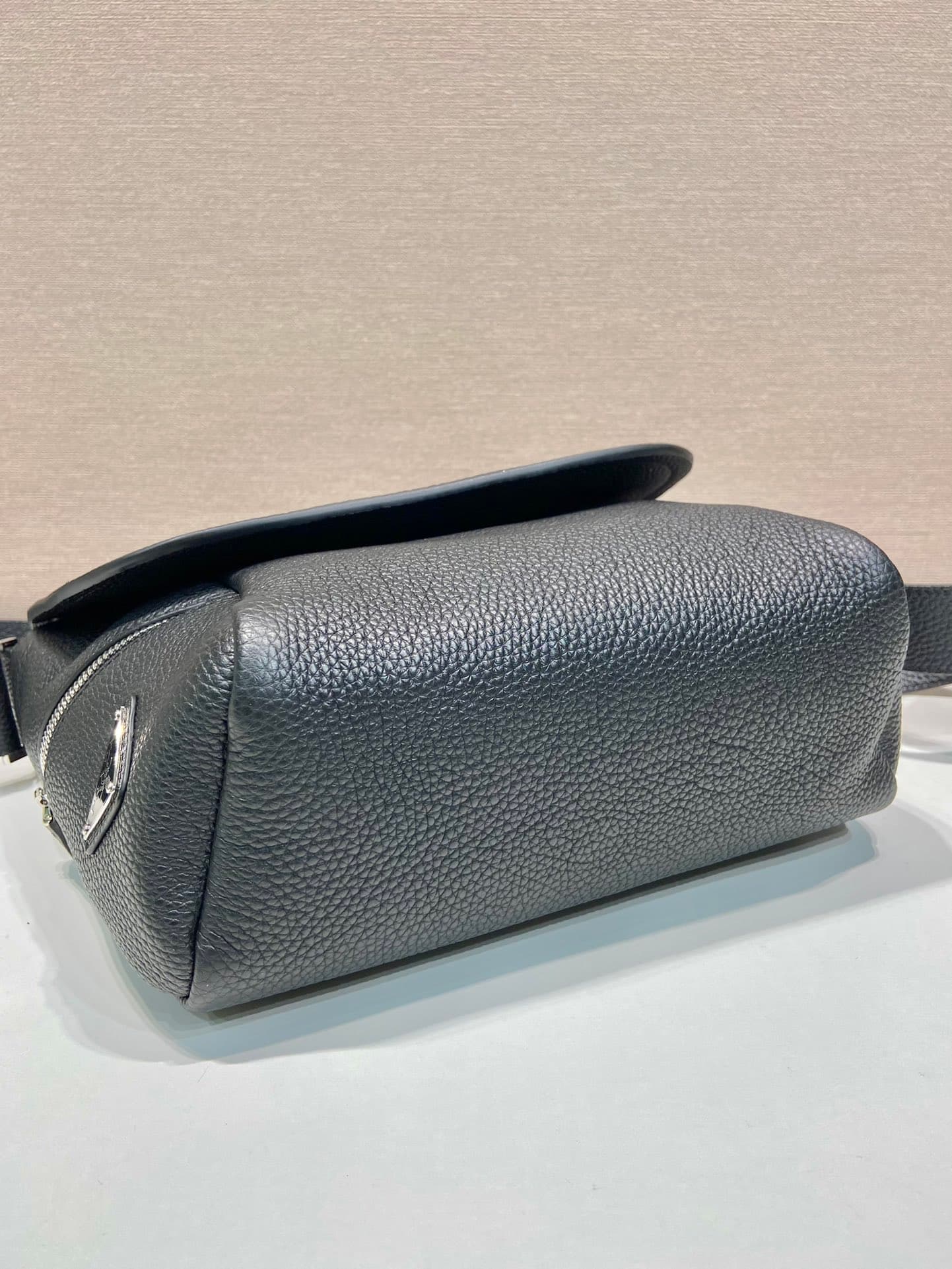 C6969 🎉New postman bag🎉2VD056🎉🎉 — image 5