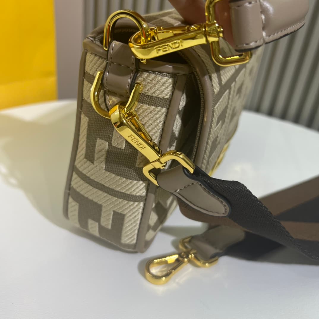 C2938 2022 Fendi Bag with Lamination Leather – a truly stylish item for summer. It features colorful rainbow🌈F embroidery. This Fendi Baguette pattern bag is definitely a must-have fashion item this summer! It looks great when worn; it’s also very popular — image 6