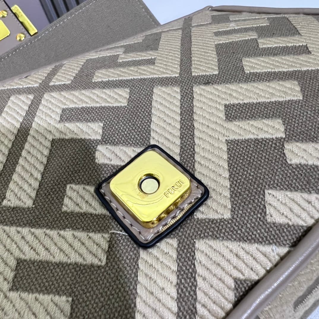C2938 2022 Fendi Bag with Lamination Leather – a truly stylish item for summer. It features colorful rainbow🌈F embroidery. This Fendi Baguette pattern bag is definitely a must-have fashion item this summer! It looks great when worn; it’s also very popular — image 8