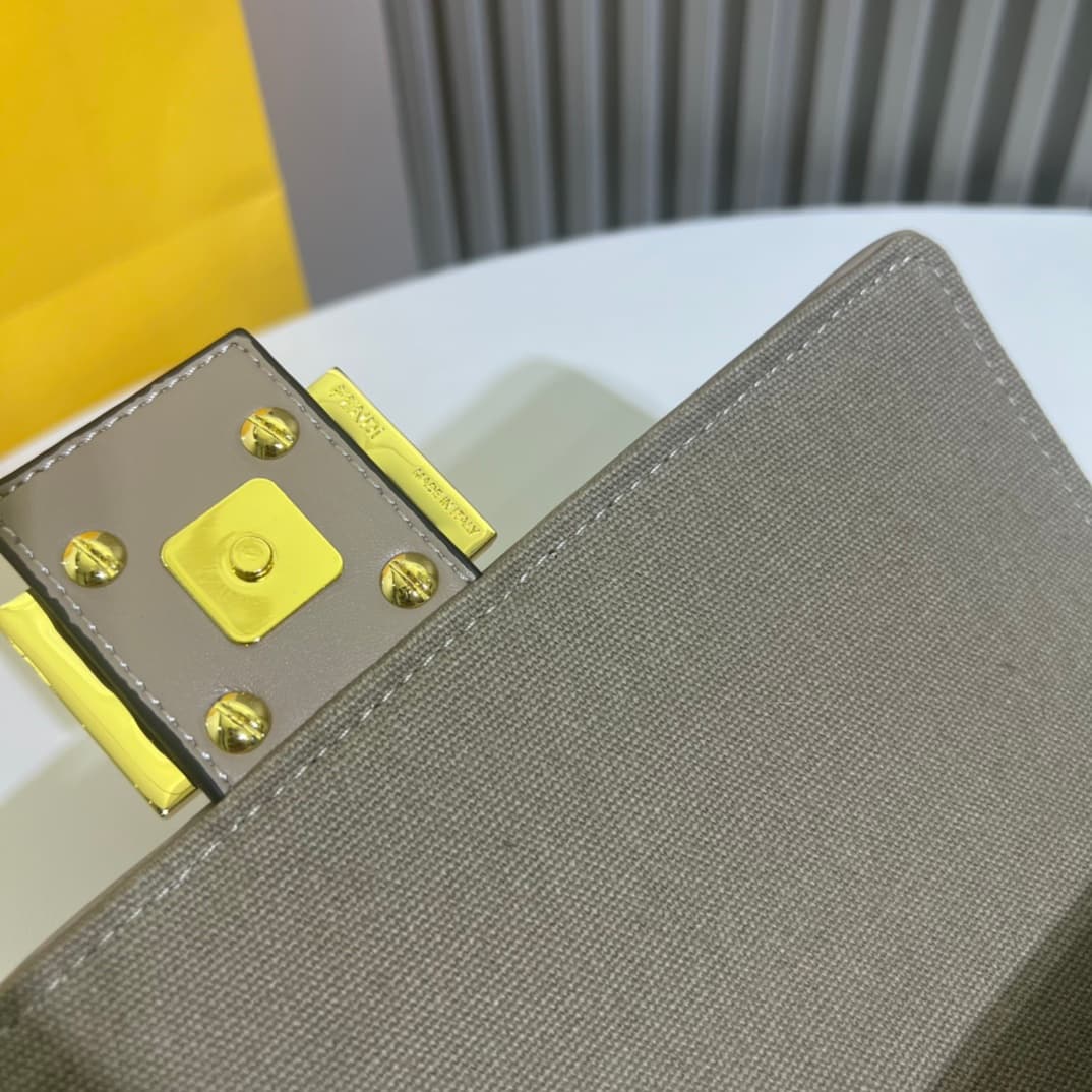 C2938 2022 Fendi Bag with Lamination Leather – a truly stylish item for summer. It features colorful rainbow🌈F embroidery. This Fendi Baguette pattern bag is definitely a must-have fashion item this summer! It looks great when worn; it’s also very popular — image 7