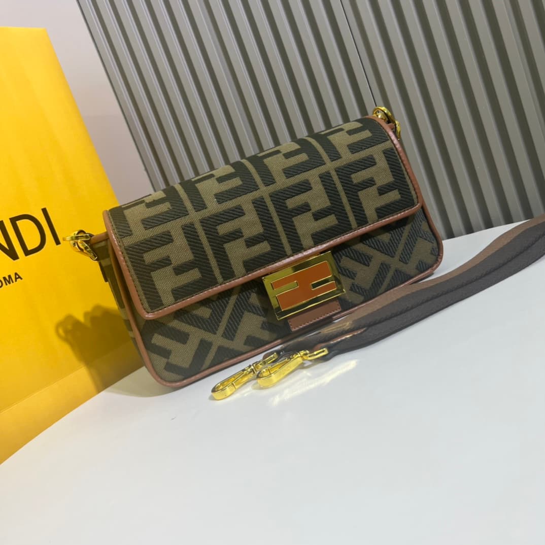 C2935 2022 Fendi Baguette bag with original leather: It has a very summery style; colorful rainbow🌈F embroidery. This Fendi Baguette bag is definitely a trendy item for this summer! It looks great when worn; it’s also very popular among people who use it  — image 2