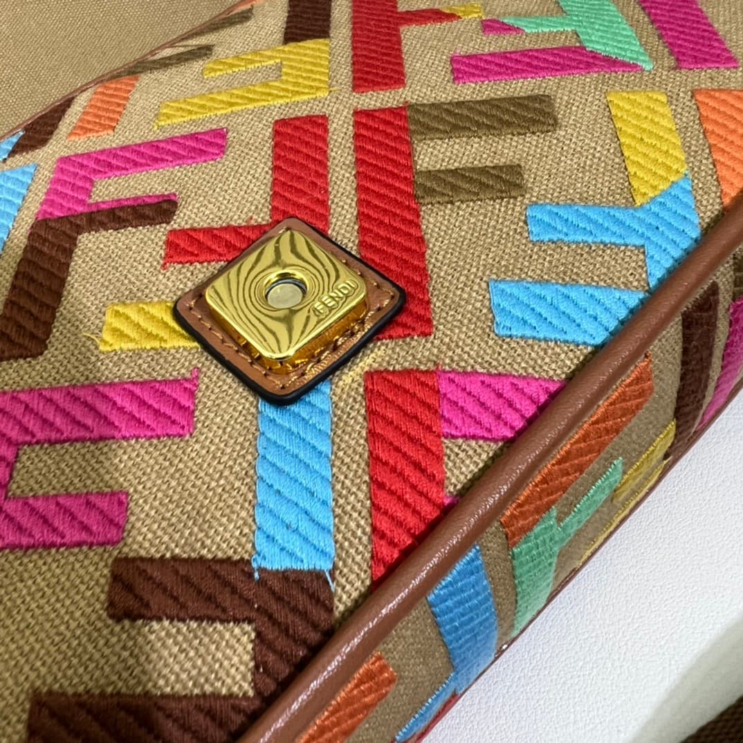 C2983 2022 Fendi Baguette: A truly summer-themed item; colorful rainbow🌈F embroidery. This Fendi Baguette bag is definitely a trendy item for this summer! It looks great, and it’s often seen on people’s bodies – perfect for adding style. It’s very lightwe — image 8