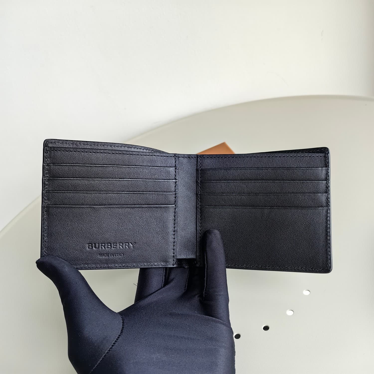 C154 Barbour printed leather double-fold wallet — image 3