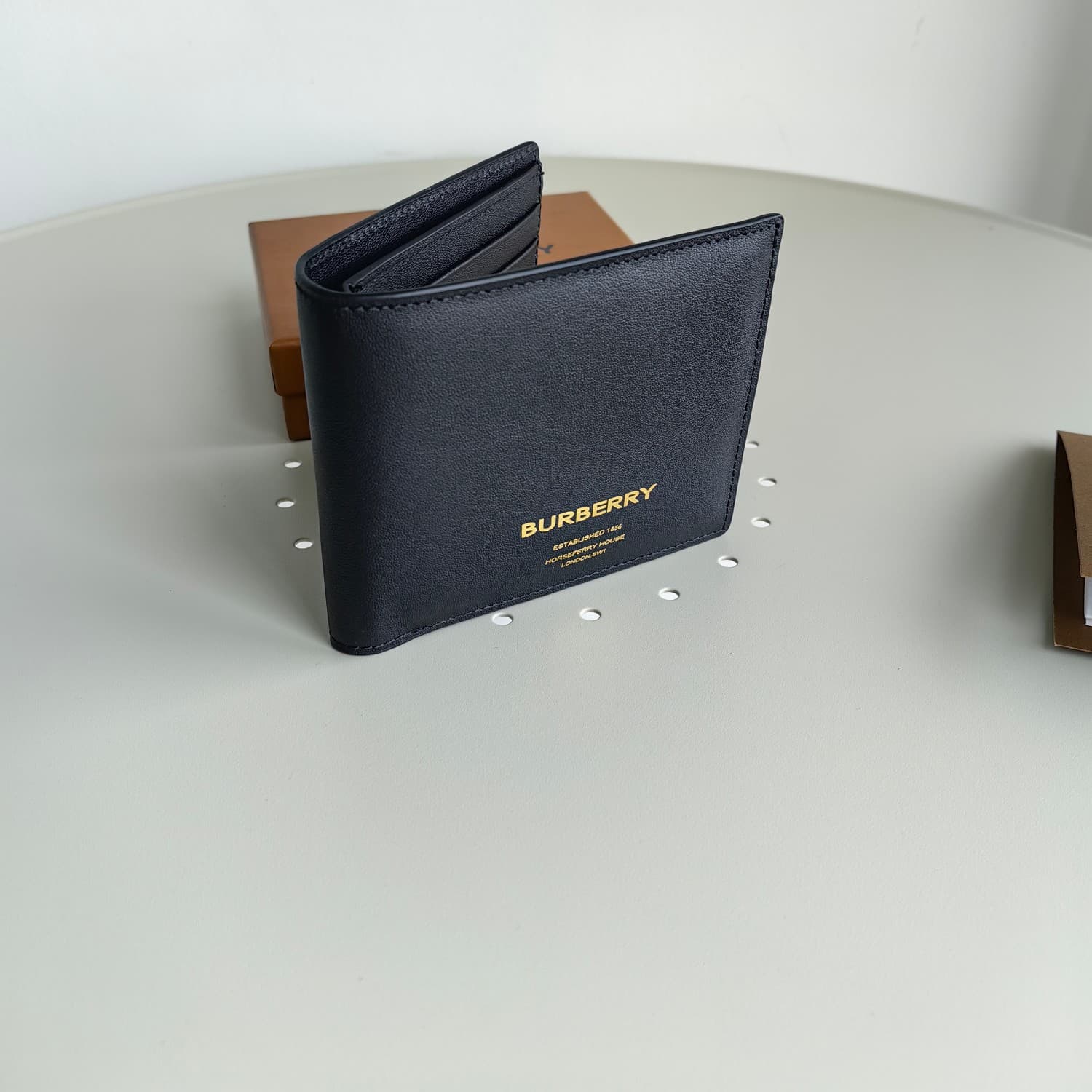 C154 Barbour printed leather double-fold wallet — image 5
