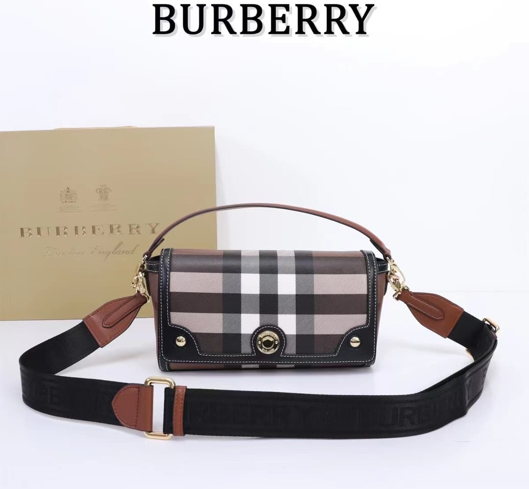 C82 New models from B Store boutique! An irresistible temptation. — image 1