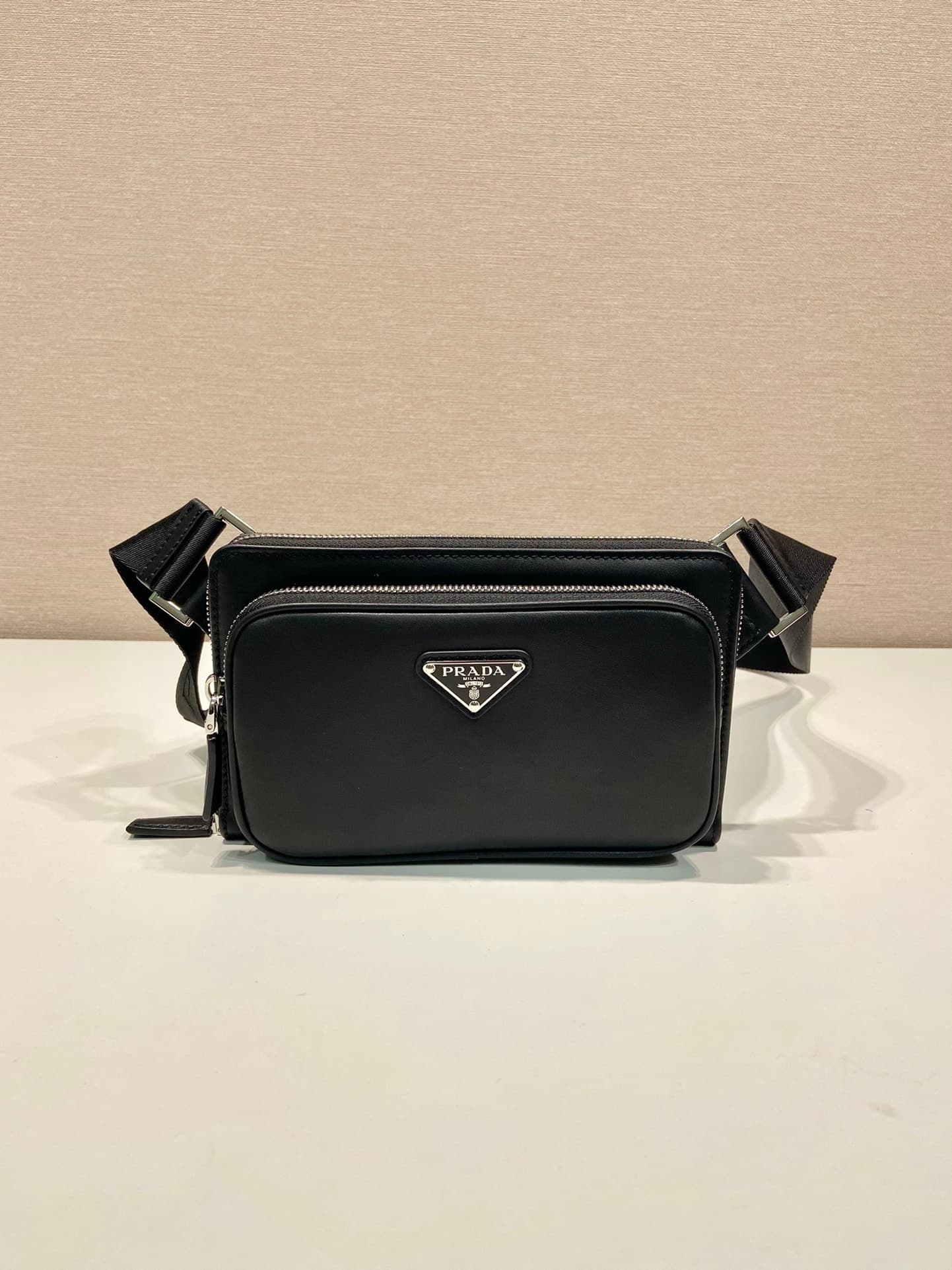 C6992 🎉New waist bag🎉2VH156🎉 — image 2