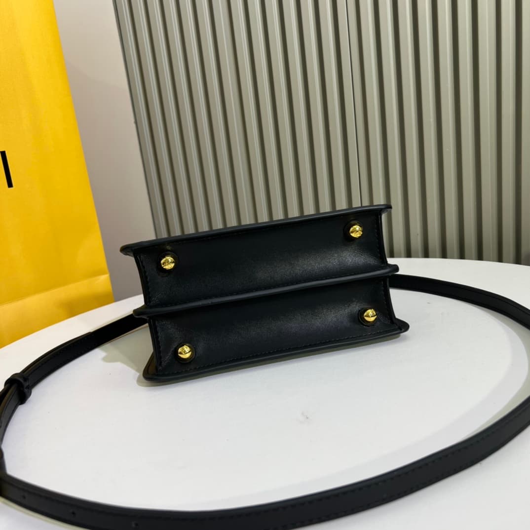 C2962 Fendi’s latest 🐱 little bag PeekaboolseeuPetite✔️ — image 4