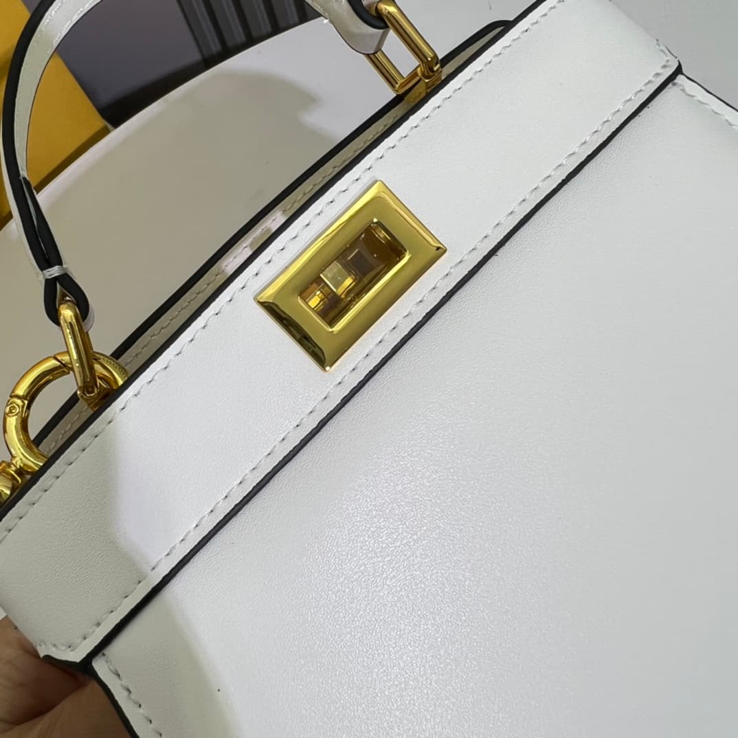 C2961 Fendi’s latest 🐱 kitten bag PeekaboolseeuPetite✔️ — image 6