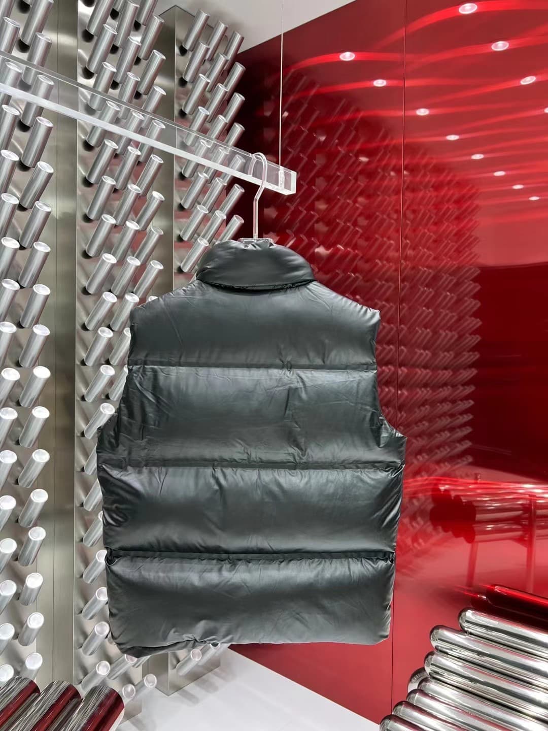 C11048 2025 new autumn/winter models 🆕 Down jackets. Original 1 and 1: custom metal accessories imported directly. Welcome to the store for comparison. Absolutely high quality. Made with top-tier 95 down, ultra soft, fluffy and full. Superly elaborate des — image 6