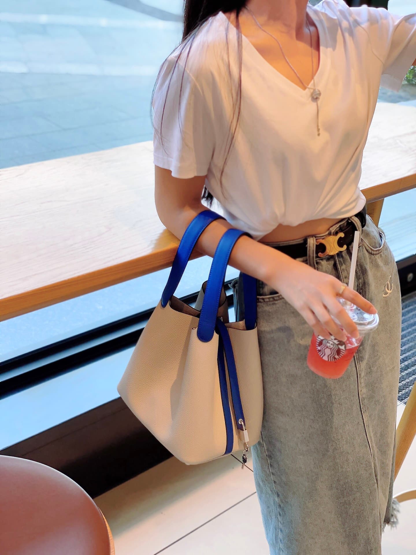 C4847 - 22Cm Upper body pearl gray/neon blue💙 — image 5