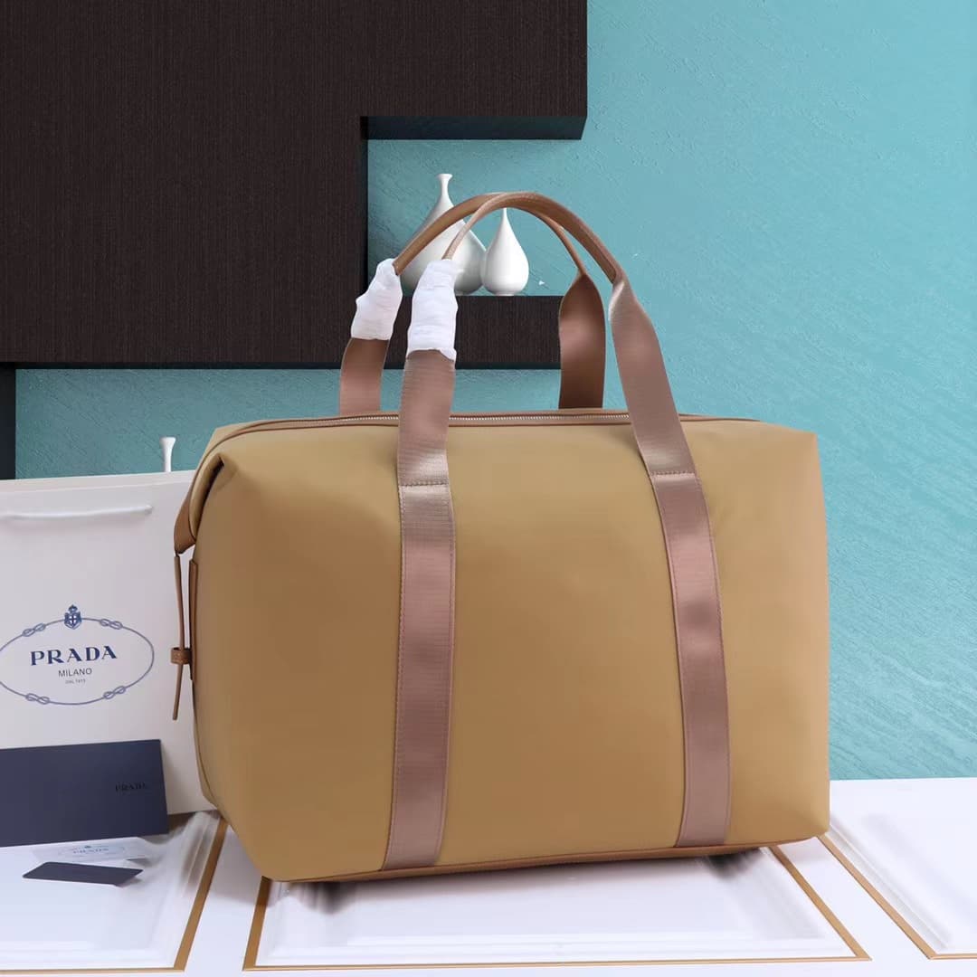 C6967 Batch, upgraded version 🎉 Classic travel bag 🎉 2VC796 🎉 🎉 — image 3