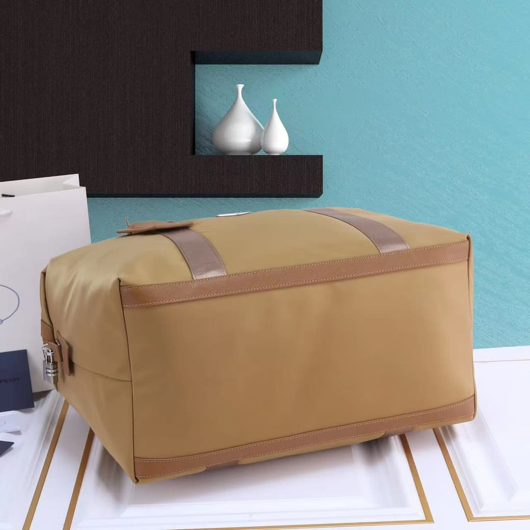 C6967 Batch, upgraded version 🎉 Classic travel bag 🎉 2VC796 🎉 🎉 — image 4